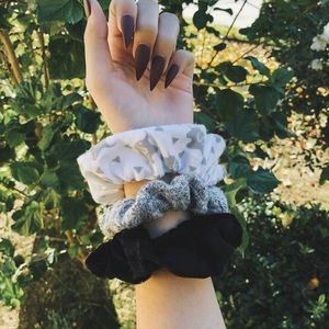 softest elephant velvet gray scrunchie set
